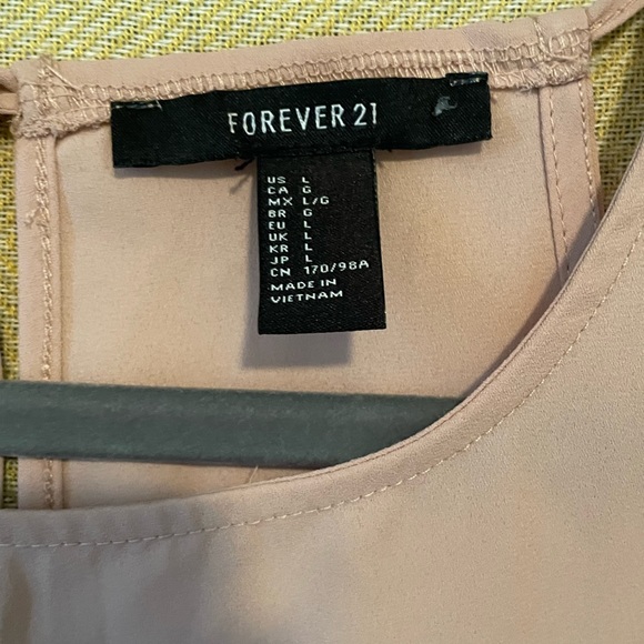 Forever 21 Pink Halter Top, Size L - Picture 3 of 3